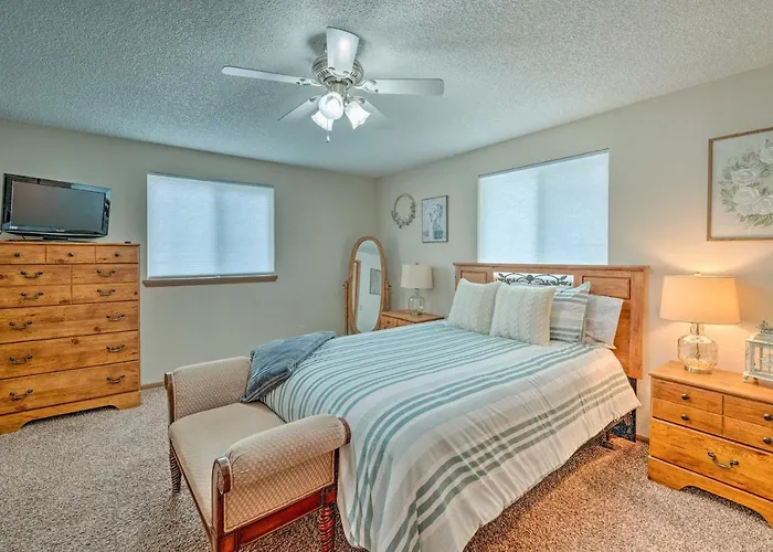 Caldwell House W/ Grill ~ 1 Mi To Downtown!